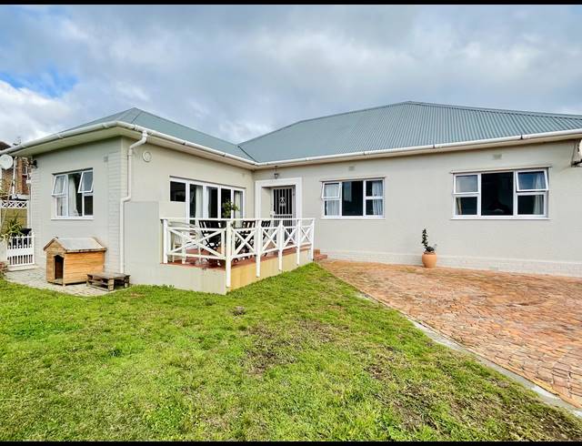 4 BEDROOM HOUSE SOLD IN HEATHFIELD
